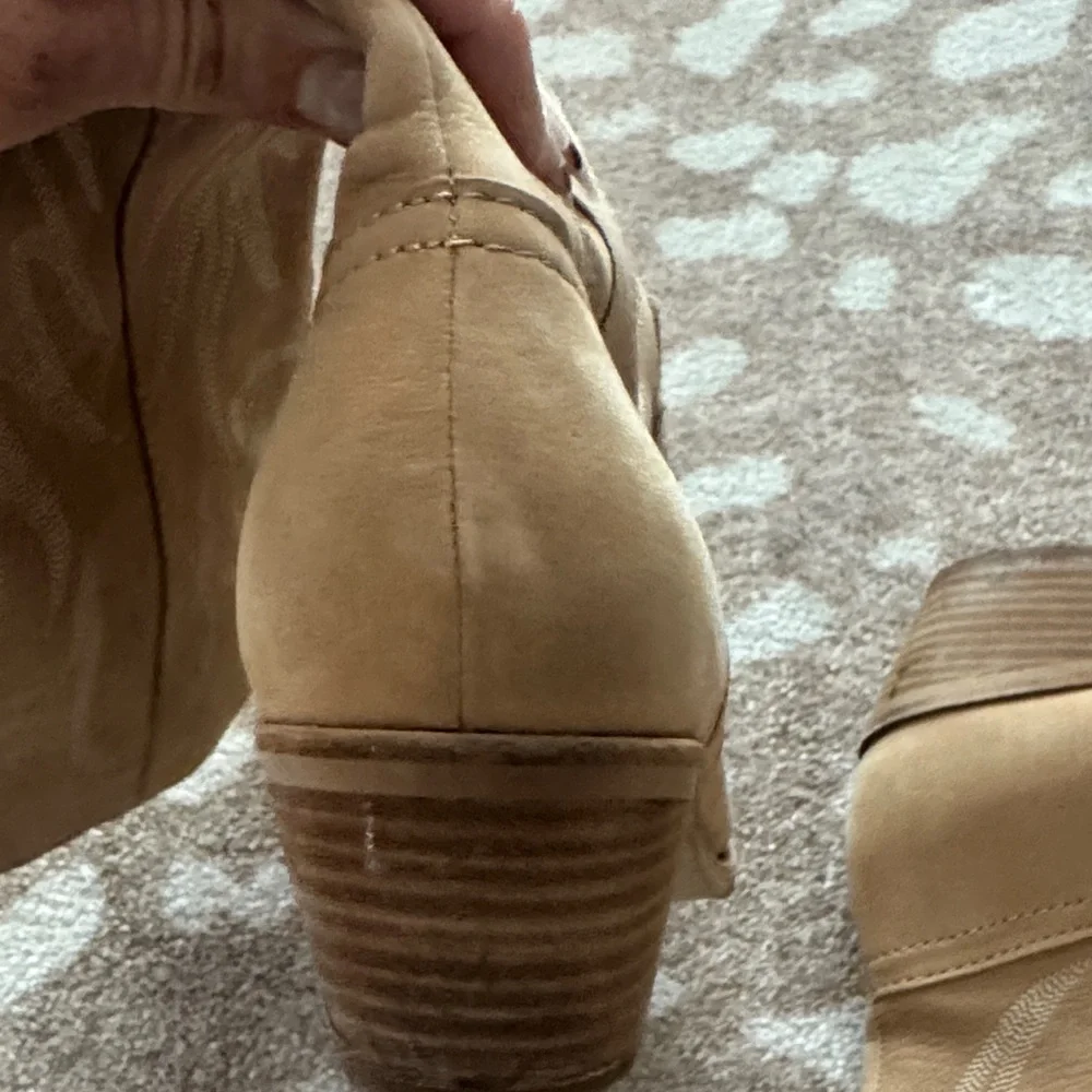 Dolce Vita Tan Western Knee-High Heeled Boots 9.5 - Picture 5 of 6